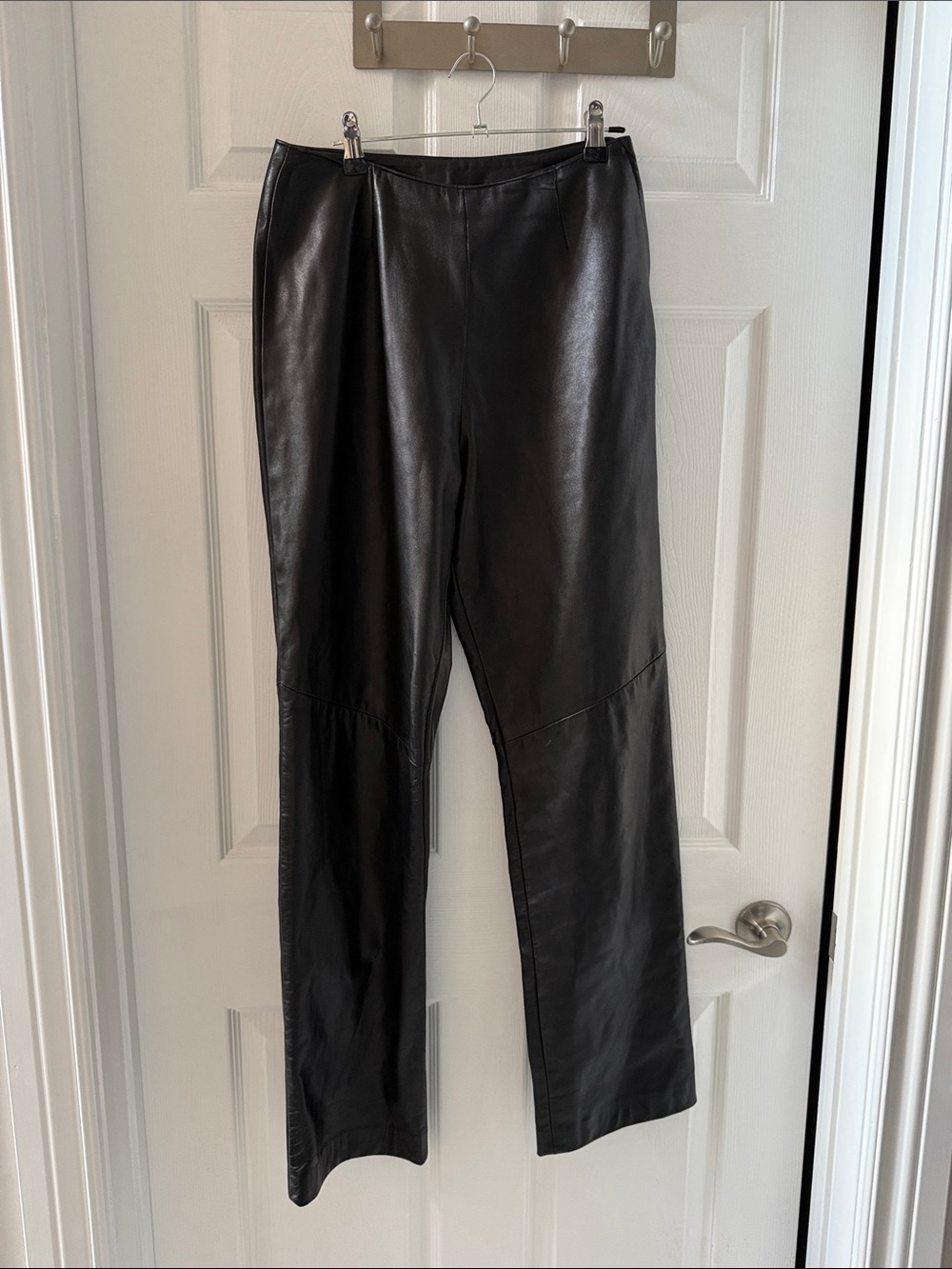 Danier Black Leather Women's Straight-Leg Pants